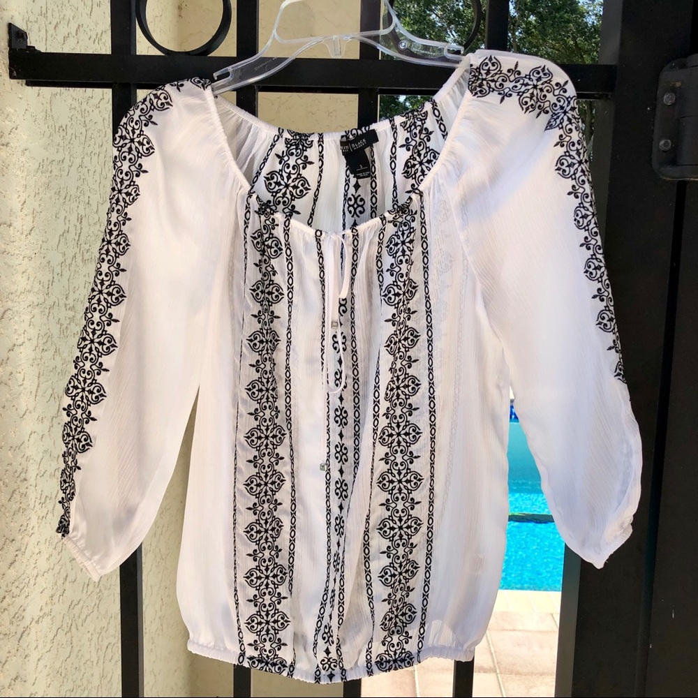 White House Black Market Women’s Blouse